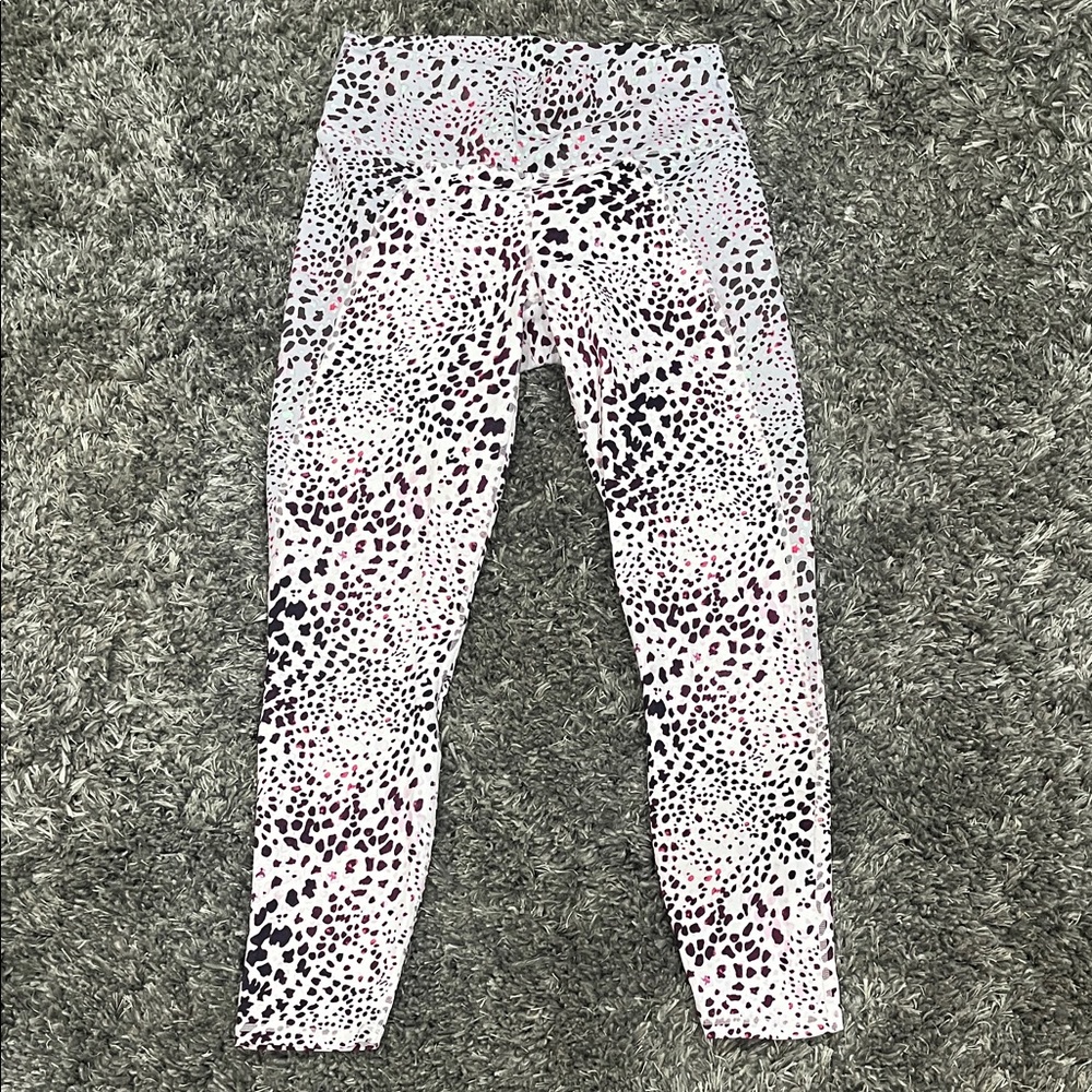 Fabletics Lavender Purple Leopard Print Leggings Size Medium